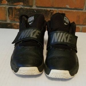 Nike Kids Team Hustle Black sneaker